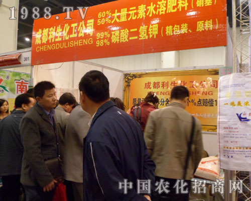 �����������ݷ��ϕ�չλǰ��ԃ�߱���