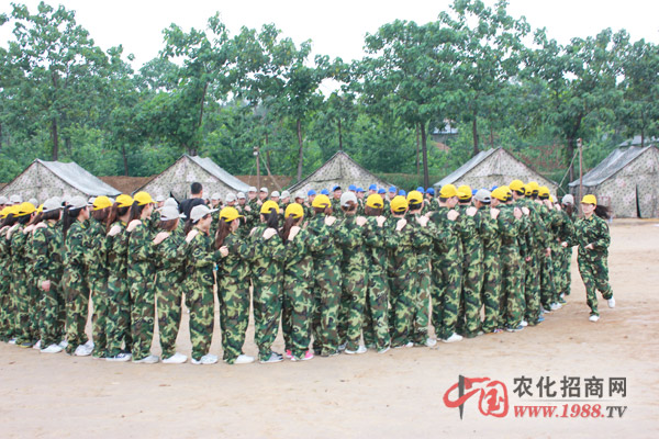 �Ҟ����ˣ����˞���