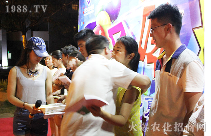 һ���������w��һ�N����