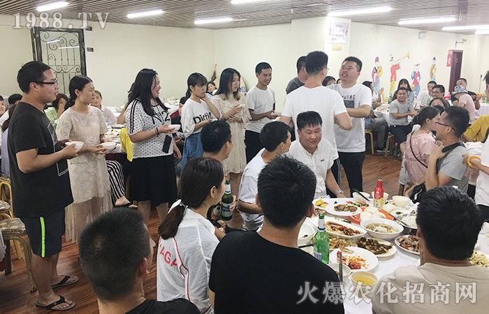 �������҂���s���u����������