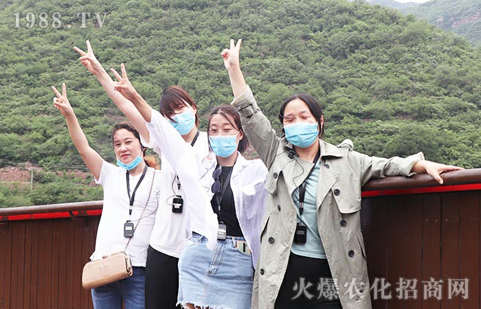 ���ѸЄ�֮��������ж�֮�У�