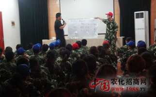 �𱬾W(w��ng)�j(lu��)��չӖ��֮������h(hu��n)