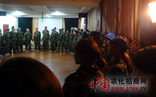 �𱬾W(w��ng)�j(lu��)��չӖ��֮������h(hu��n)