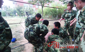 �𱬾W(w��ng)�j(lu��)��չӖ��֮����늾W(w��ng)